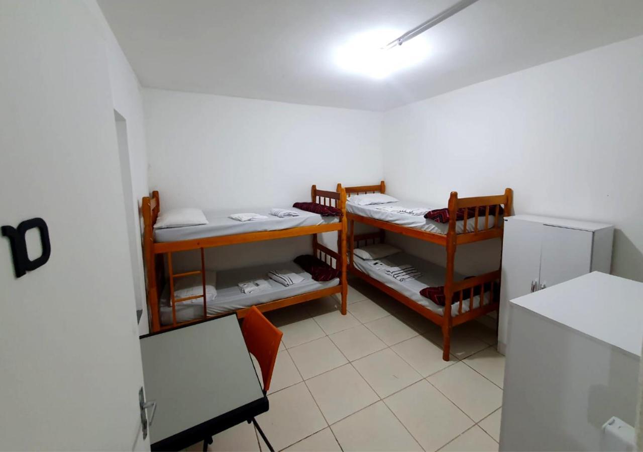 Hostel Airport Rooms Diadema Luaran gambar